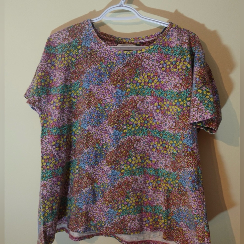 Cotton Happy Smiley face Tee Lil Smiling Flowers